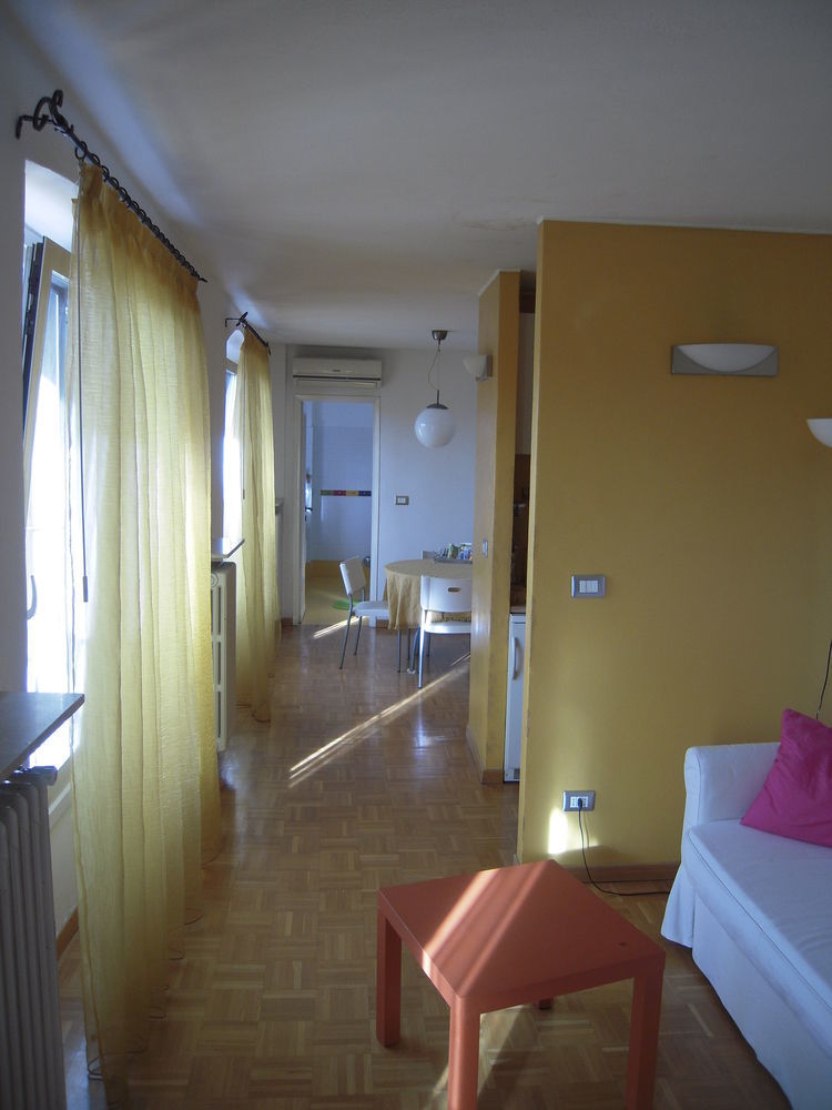 Bed And Breakfast Al Viale Papa Giovanni Μπέργκαμο Εξωτερικό φωτογραφία